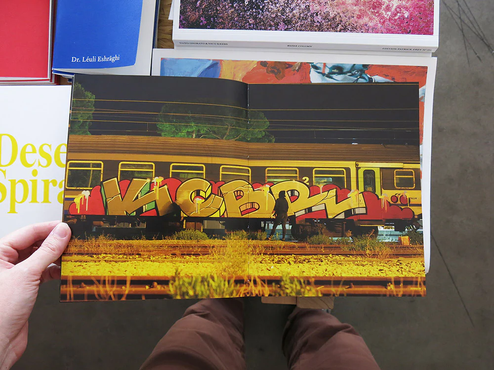 Thumbnail 3